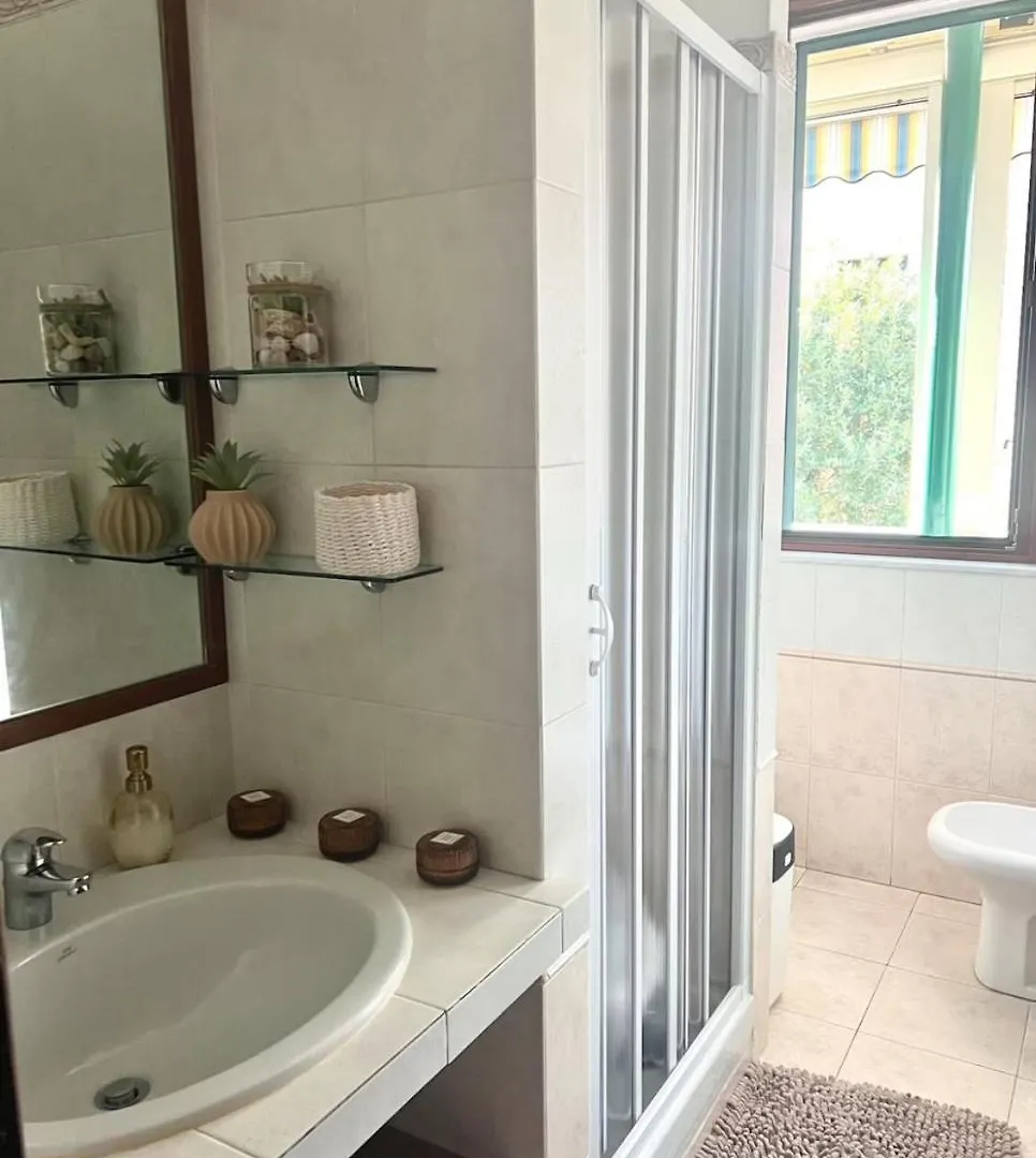 Cozy Apartment In Milán