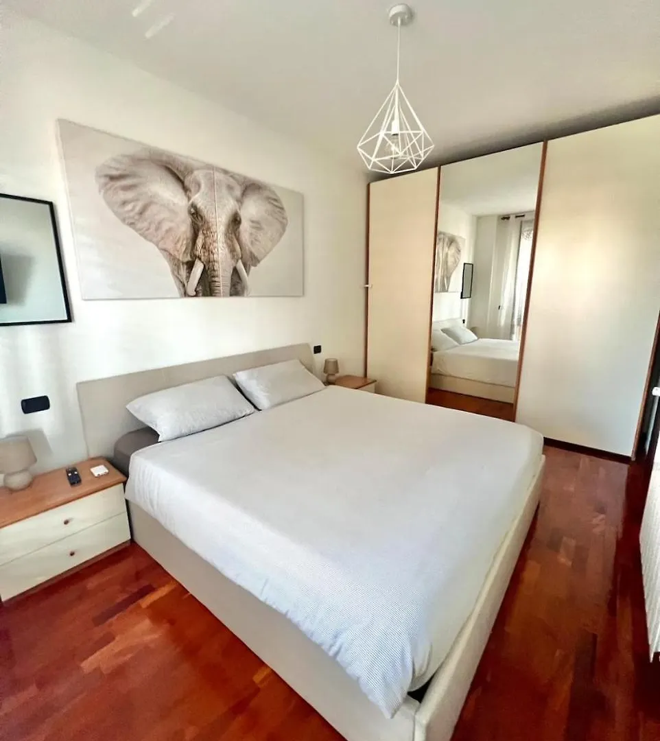 Cozy Apartment In Milán